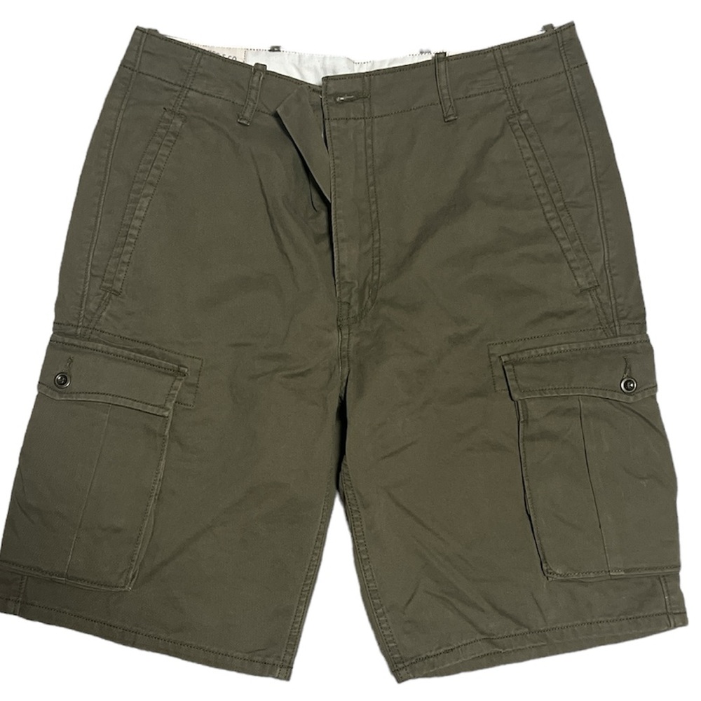 Levi’s men cotton carrier cargo shorts men’s sz 33 W